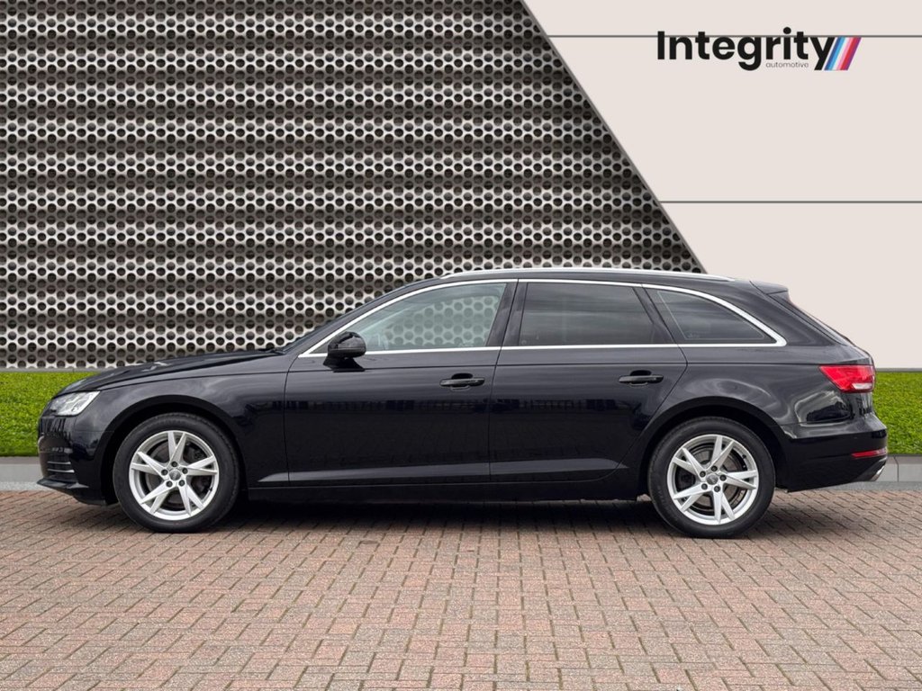 Used Audi A4 2017 for sale - 77904749: Photo 8