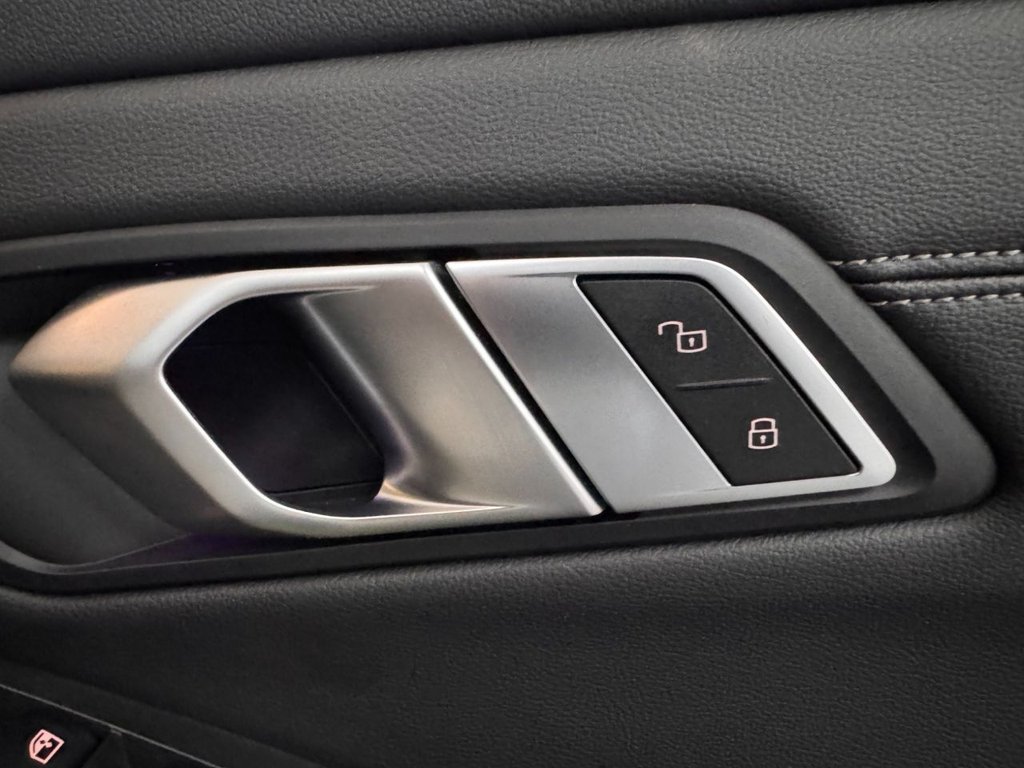 Used BMW 3 Series 2021 for sale - 77685300: Photo 30