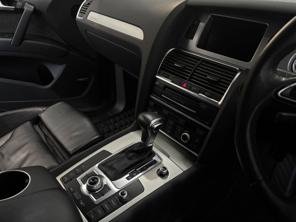 Used Audi Q7 2013 for sale - 77643127: Photo 15