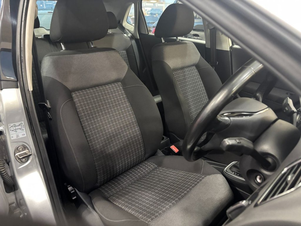 Used Volkswagen Polo 2015 for sale - 77421684: Photo 12