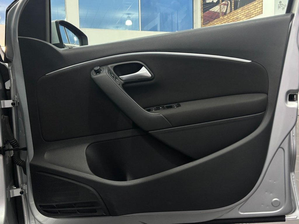 Used Volkswagen Polo 2015 for sale - 77421684: Photo 16