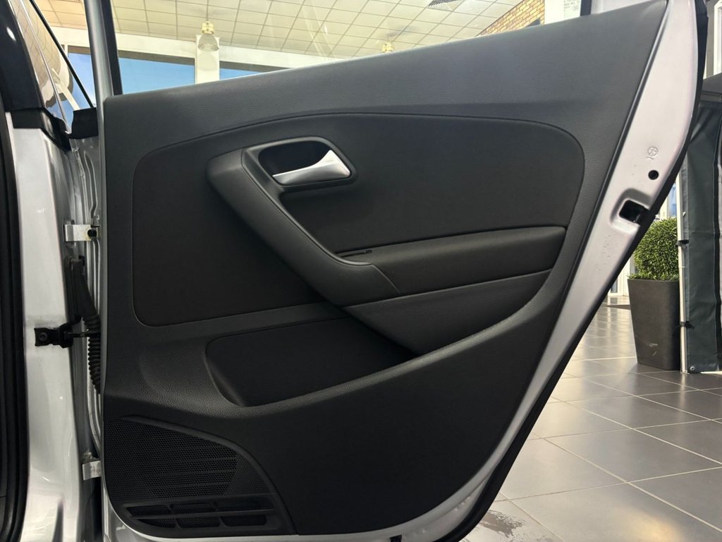 Used Volkswagen Polo 2015 for sale - 77421684: Photo 26