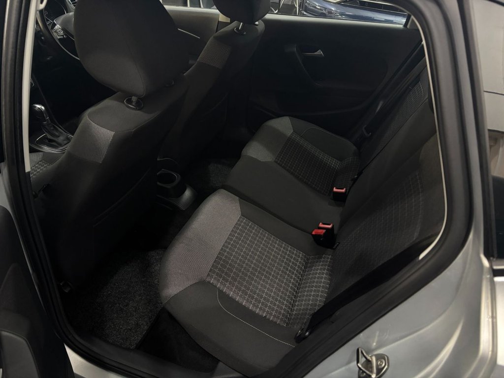 Used Volkswagen Polo 2015 for sale - 77421684: Photo 35