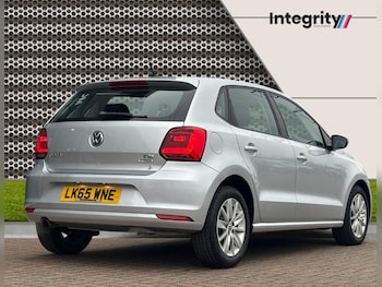Used Volkswagen Polo 2015 for sale - 77421684: Photo