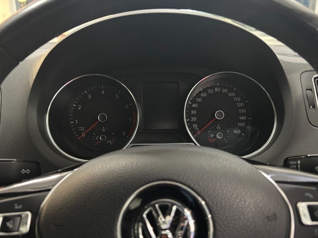 Used Volkswagen Polo 2015 for sale - 77421684: Photo 50