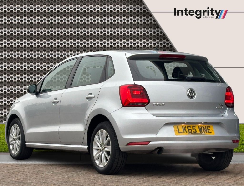 Used Volkswagen Polo 2015 for sale - 77421684: Photo 6