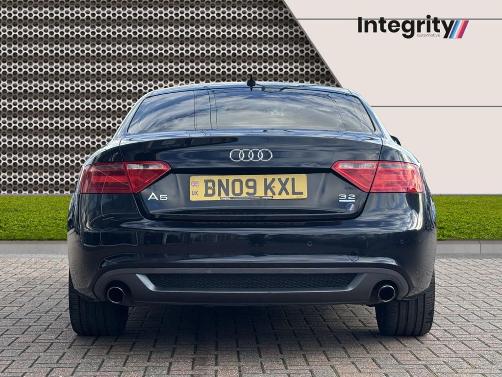 Used Audi A5 2009 for sale - 76751383: Photo 4