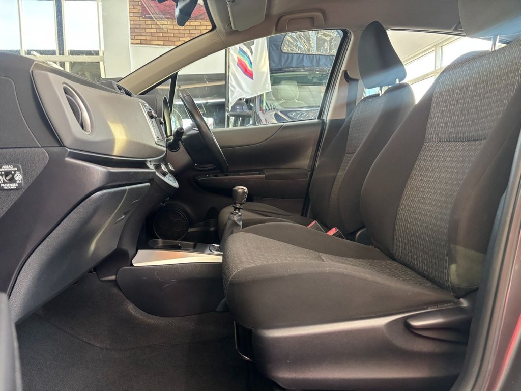 Used Toyota Yaris 2014 for sale - 77133453: Photo 46