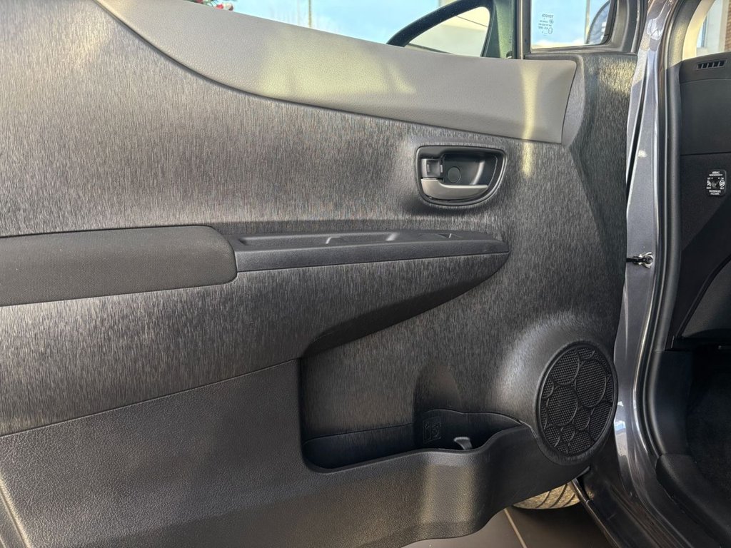 Used Toyota Yaris 2014 for sale - 77133453: Photo 49