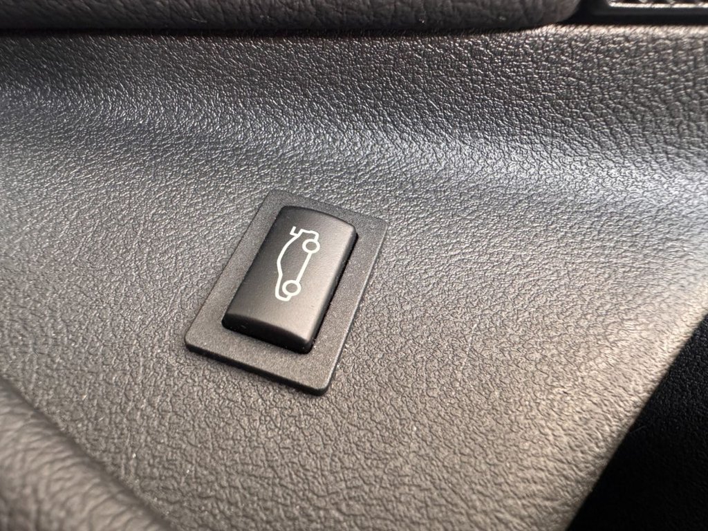 Used BMW 5 Series 2018 for sale - 77991130: Photo 33