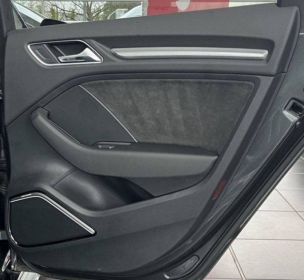 Used Audi RS3 2017 for sale - 73436160: Photo 43