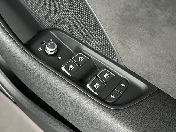 Used Audi RS3 2017 for sale - 73436160: Photo 45