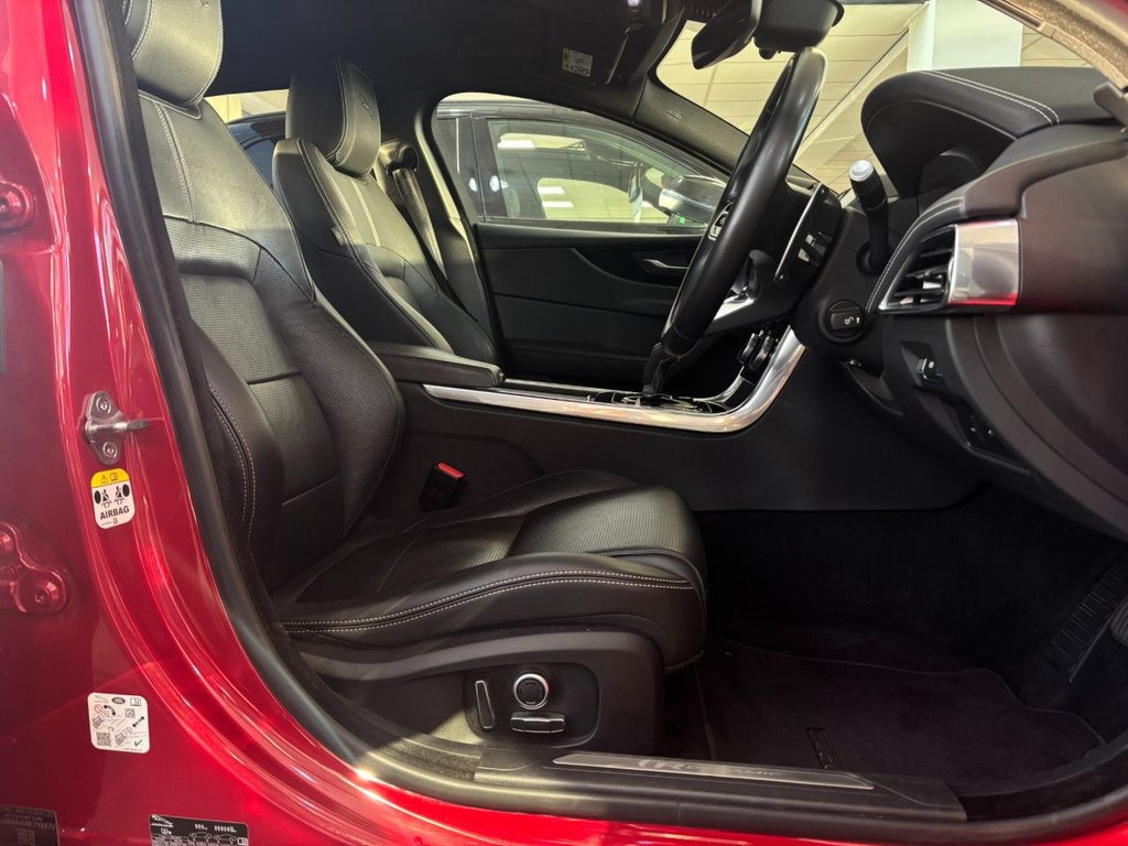 Used Jaguar XE 2021 for sale - 77437043: Photo 15