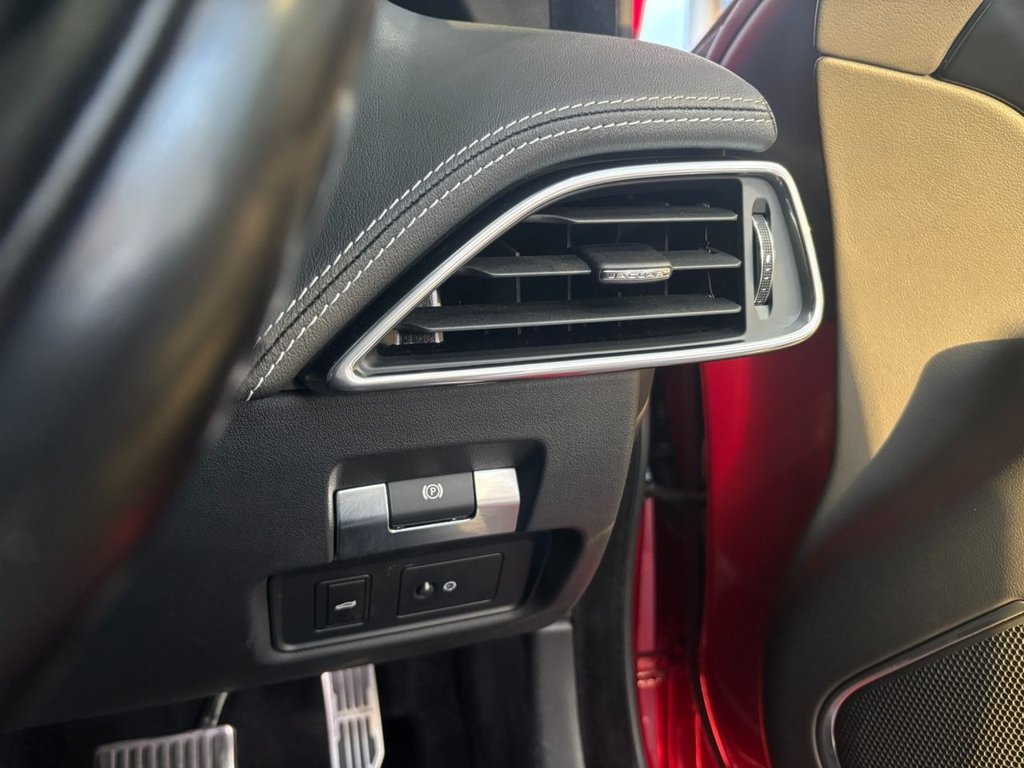 Used Jaguar XE 2021 for sale - 77437043: Photo 21