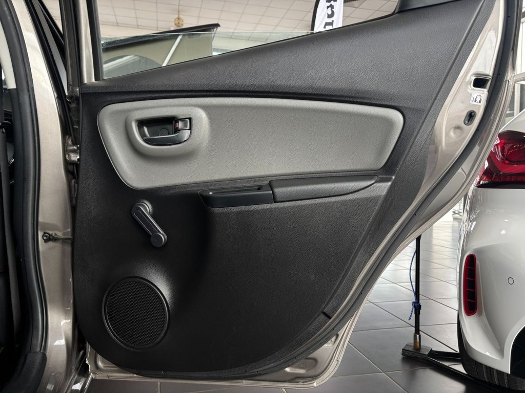 Used Toyota Yaris 2019 for sale - 77632053: Photo 28