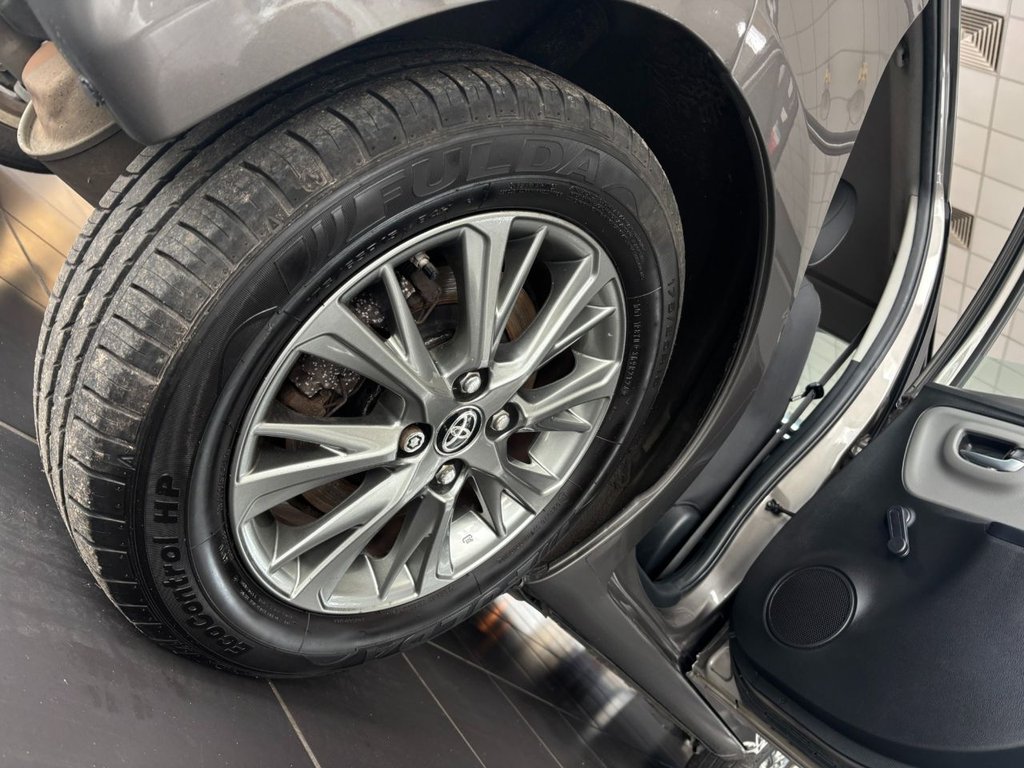 Used Toyota Yaris 2019 for sale - 77632053: Photo 29