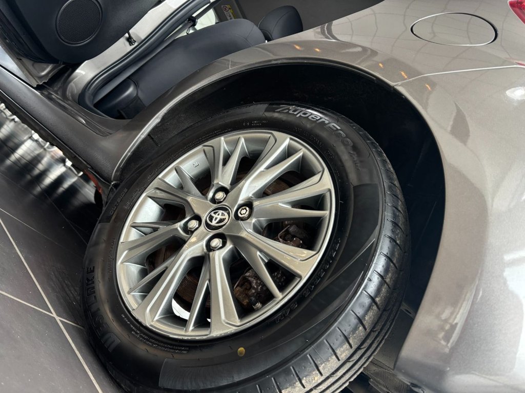 Used Toyota Yaris 2019 for sale - 77632053: Photo 36