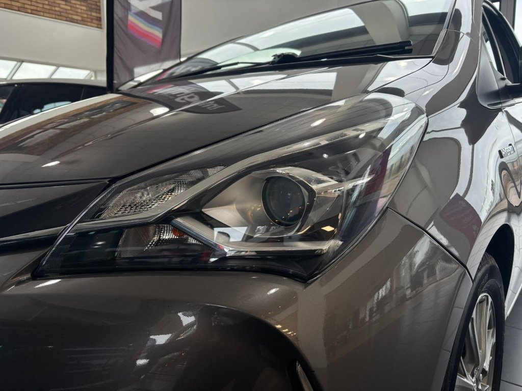 Used Toyota Yaris 2019 for sale - 77632053: Photo 49