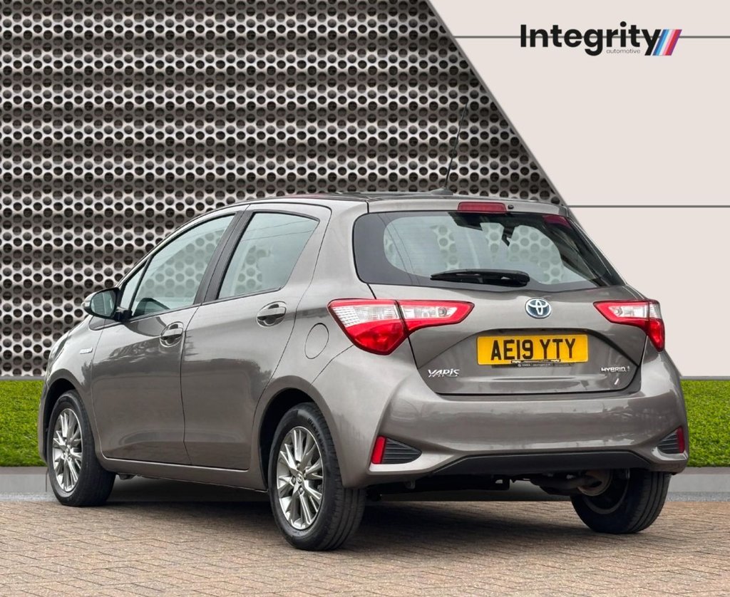 Used Toyota Yaris 2019 for sale - 77632053: Photo 6