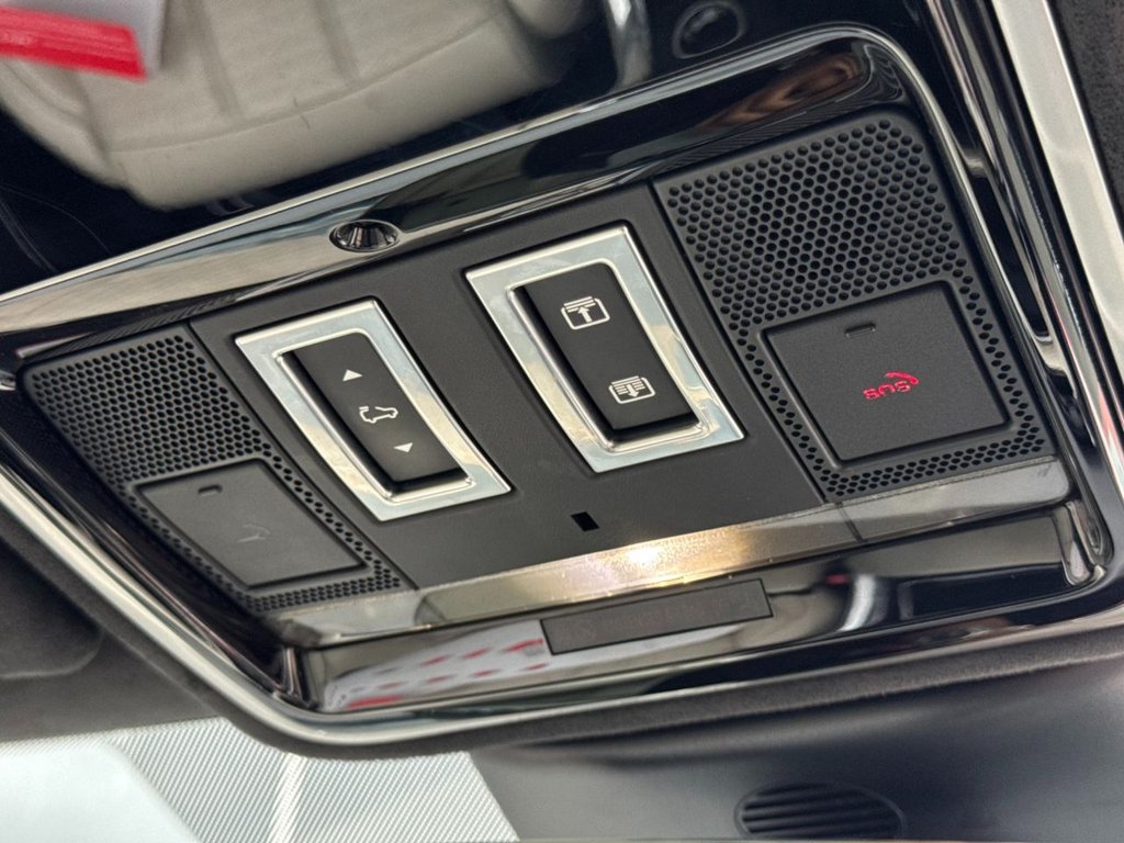 Used Land Rover Range Rover Sport 2018 for sale - 76185218: Photo 42