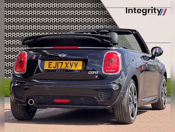 Used MINI Convertible 2017 for sale - 79059026: Photo