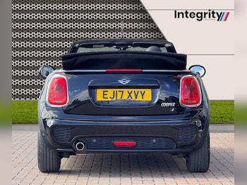 Used MINI Convertible 2017 for sale - 79059026: Photo