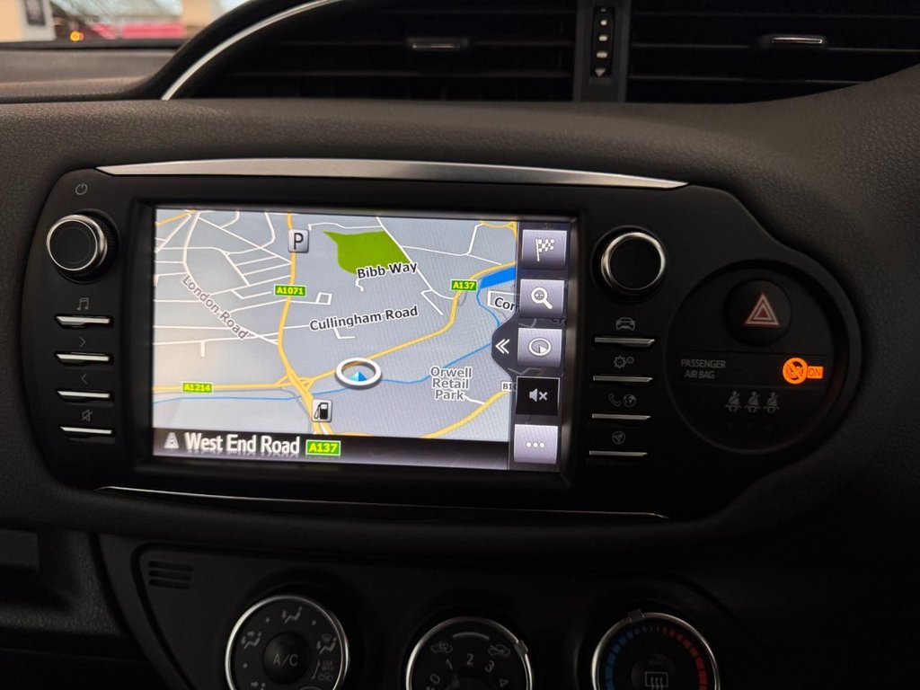 Used Toyota Yaris 2019 for sale - 77890928: Photo 47