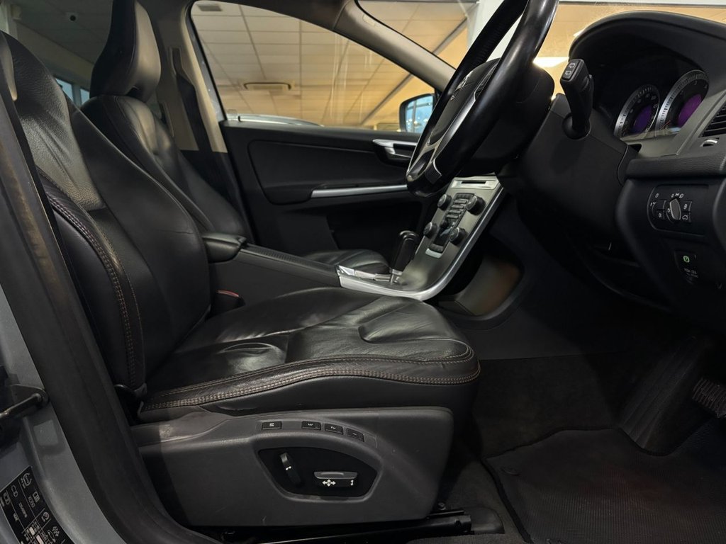 Used Volvo XC60 2012 for sale - 76590766: Photo 13