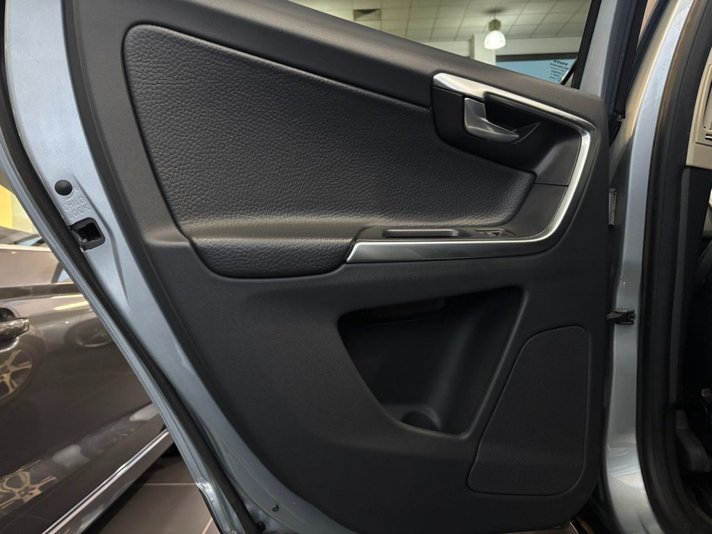 Used Volvo XC60 2012 for sale - 76590766: Photo 29