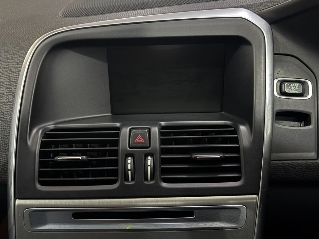 Used Volvo XC60 2012 for sale - 76590766: Photo 41