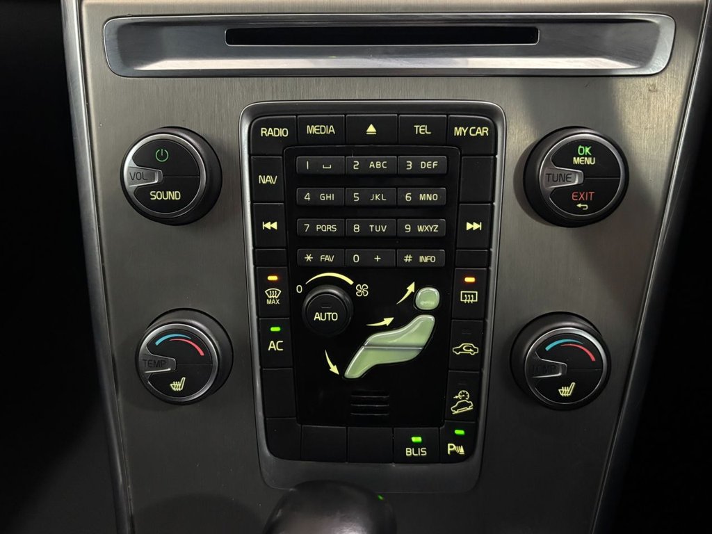 Used Volvo XC60 2012 for sale - 76590766: Photo 48