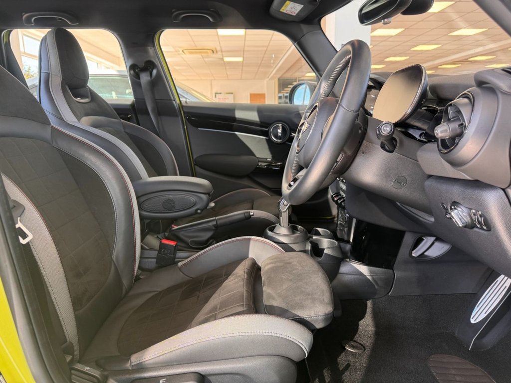 Used MINI Hatch 2023 for sale - 78167196: Photo 12