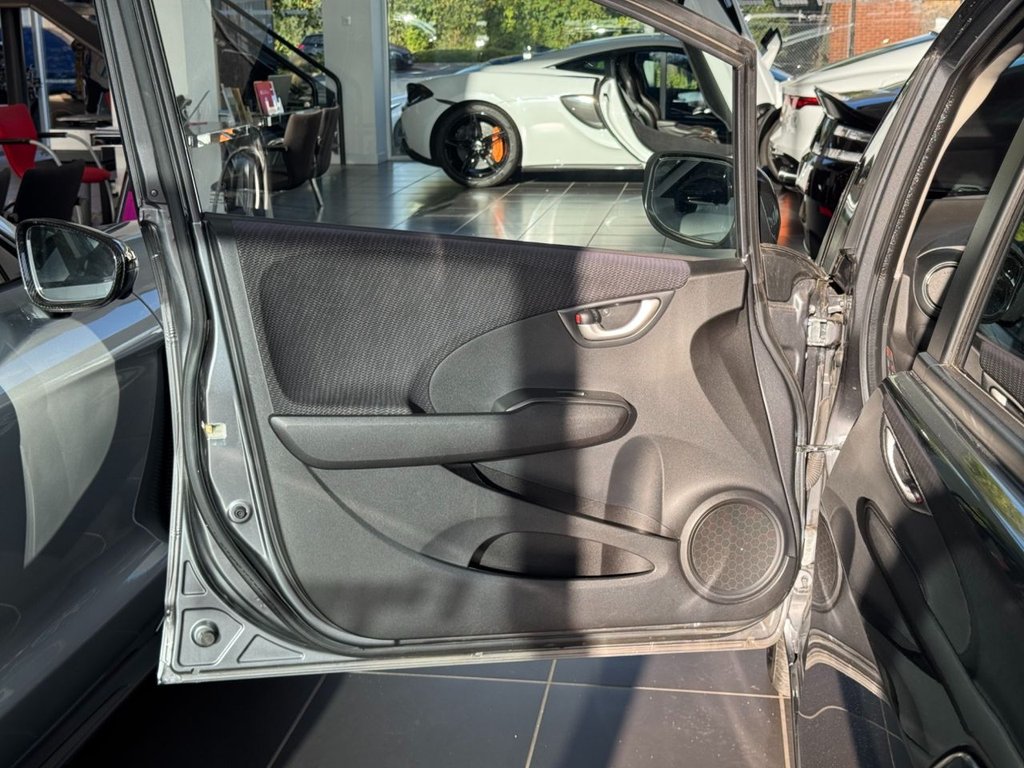 Used Honda Jazz 2013 for sale - 76386079: Photo 29