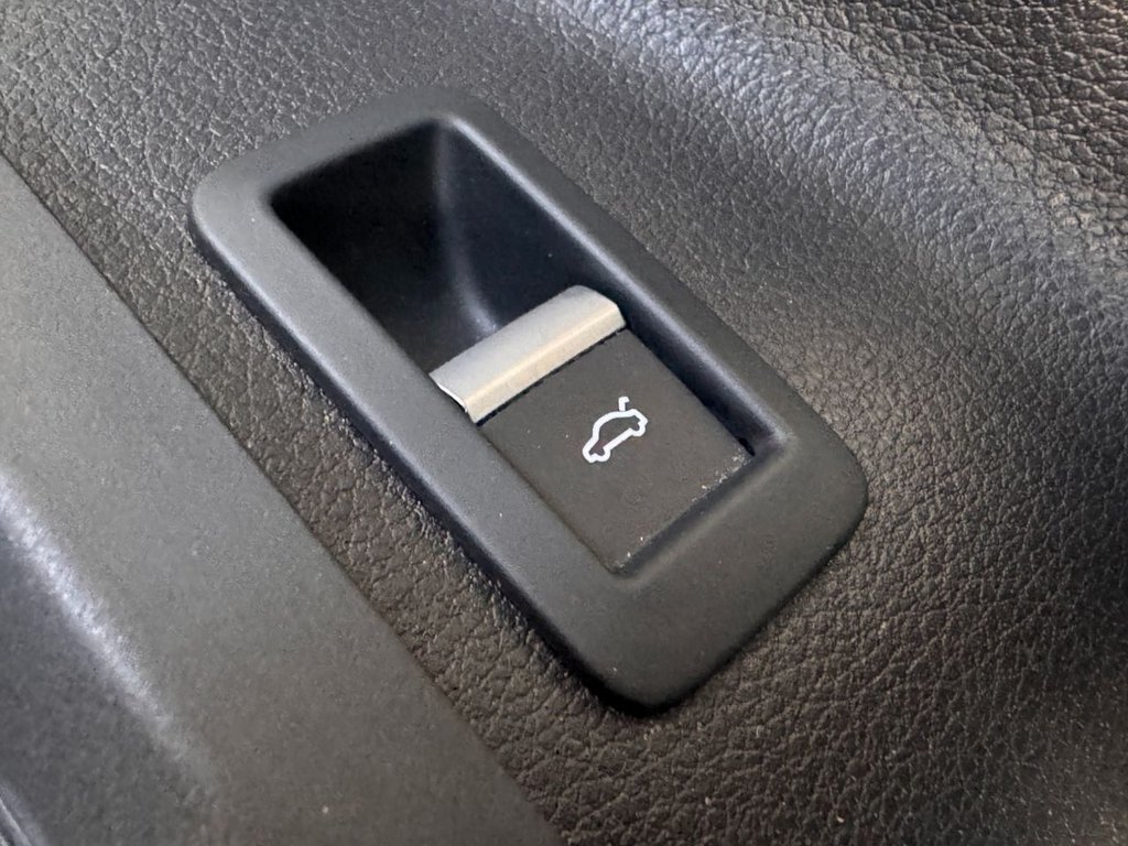 Used Audi Q5 2018 for sale - 78030084: Photo 33