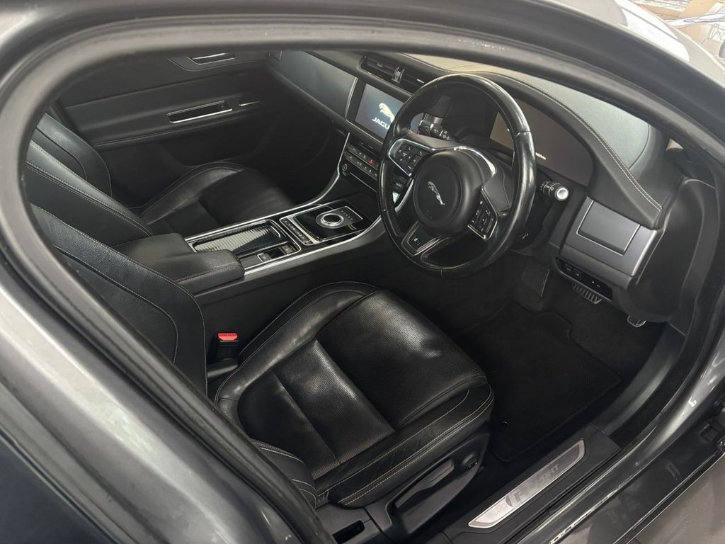 Used Jaguar XF 2016 for sale - 77302525: Photo 13