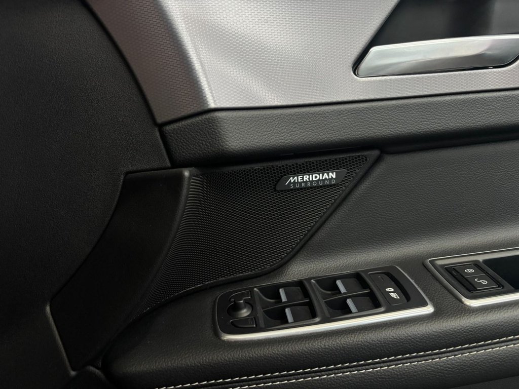 Used Jaguar XF 2016 for sale - 77302525: Photo 19