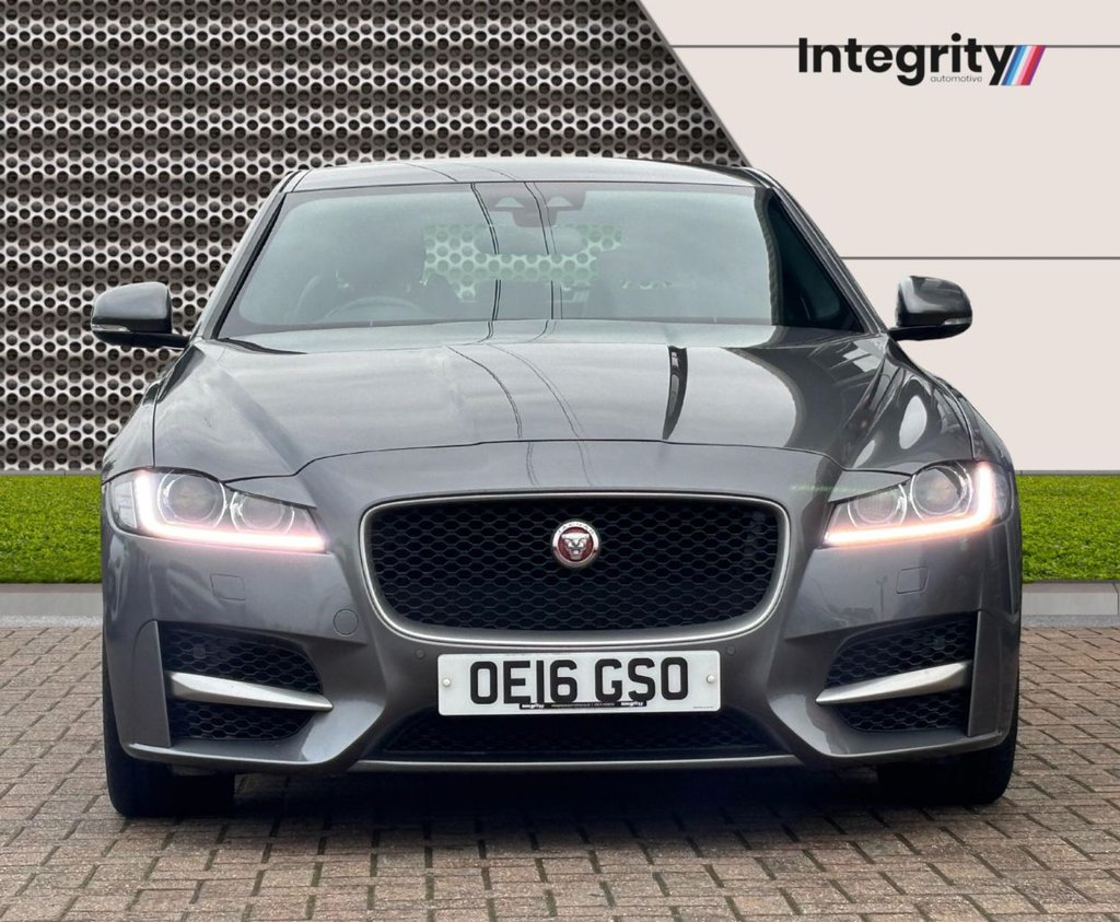 Used Jaguar XF 2016 for sale - 77302525: Photo 2