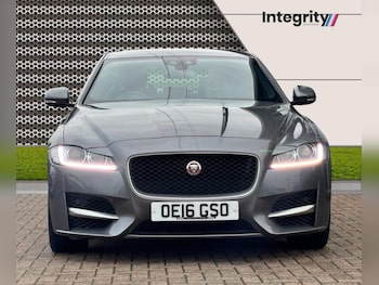 Used Jaguar XF 2016 for sale - 77302525: Photo