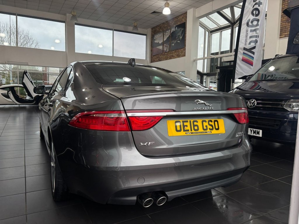 Used Jaguar XF 2016 for sale - 77302525: Photo 32