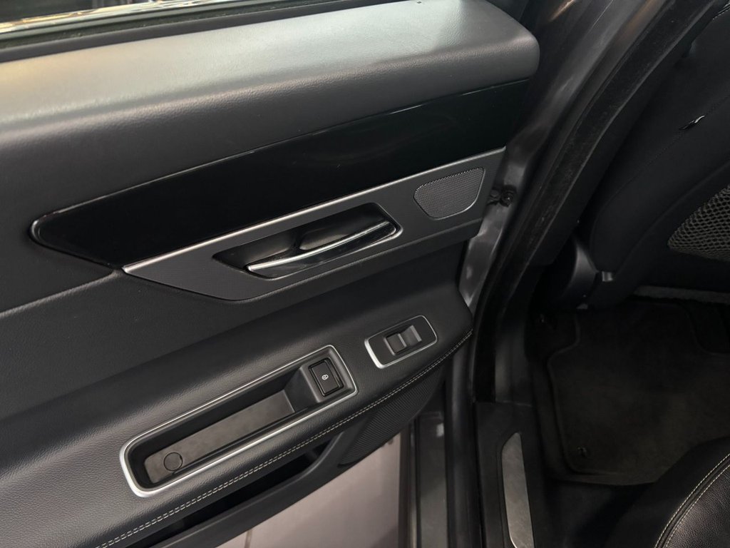 Used Jaguar XF 2016 for sale - 77302525: Photo 40