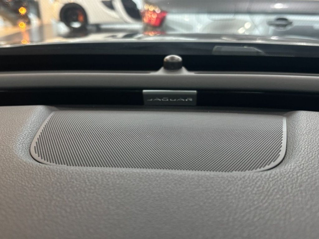 Used Jaguar XF 2016 for sale - 77302525: Photo 44