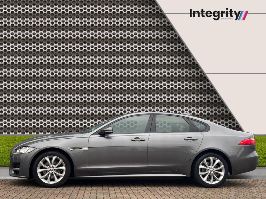 Used Jaguar XF 2016 for sale - 77302525: Photo 8