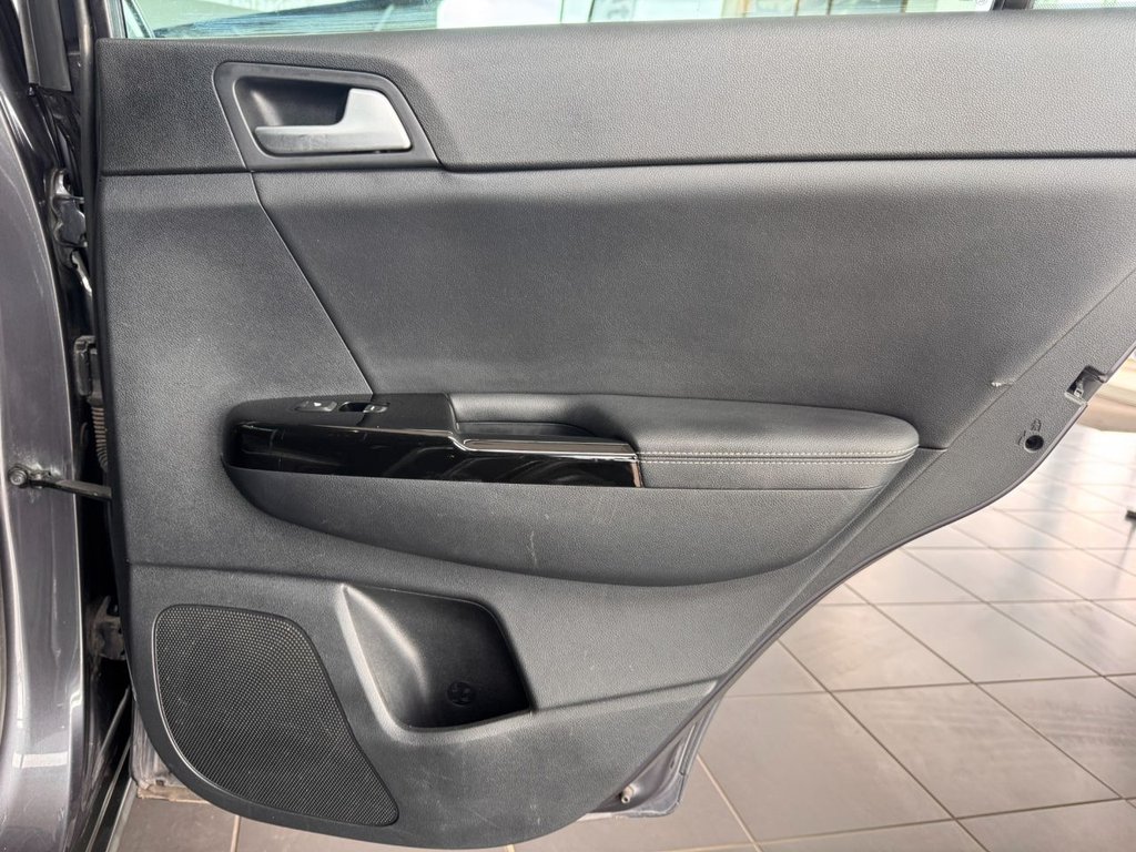 Used Kia Sportage 2017 for sale - 77904873: Photo 19