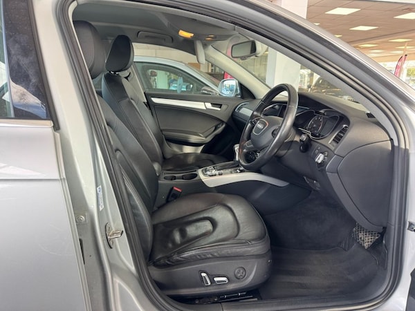 Used Audi A4 2014 for sale - 76279451: Photo 12