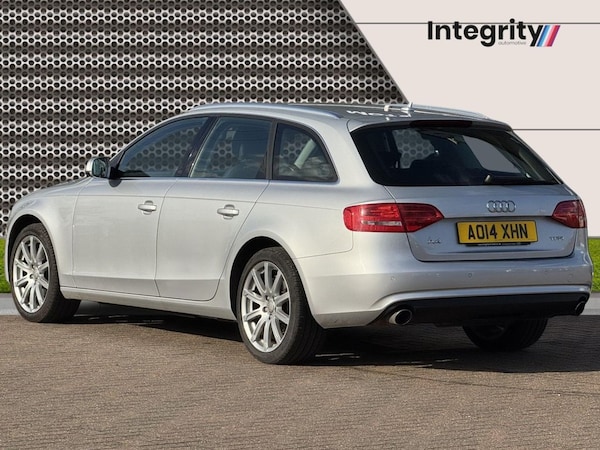 Used Audi A4 2014 for sale - 76279451: Photo 6