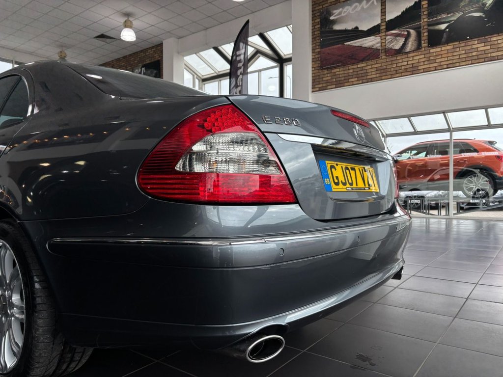 Used Mercedes-Benz E Class 2007 for sale - 77879701: Photo 32