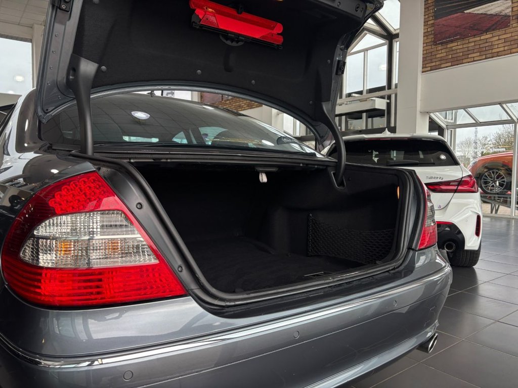 Used Mercedes-Benz E Class 2007 for sale - 77879701: Photo 34