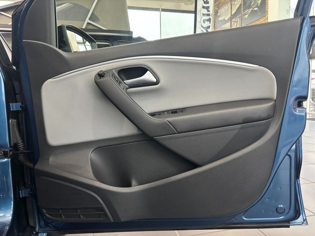 Used Volkswagen Polo 2016 for sale - 77621044: Photo 16