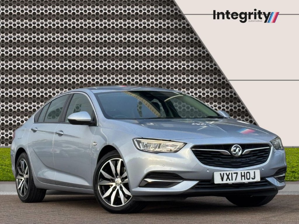 Used Vauxhall Insignia 2017 for sale - 76686291: Photo 1