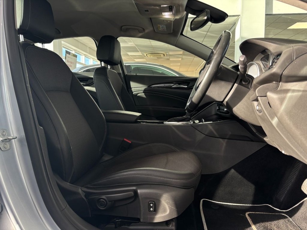 Used Vauxhall Insignia 2017 for sale - 76686291: Photo 15